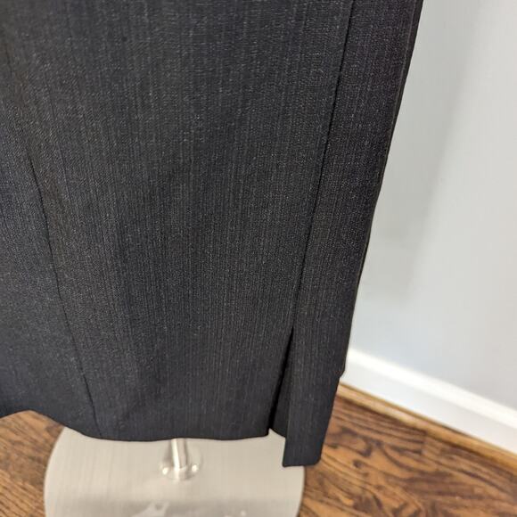 Women's Classiques Entier Black Ruffled Skirt Size 10 Business Professional - Picture 3 of 8